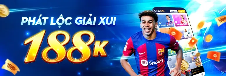 Bàn Blackjack với người chia bài và các lá bài